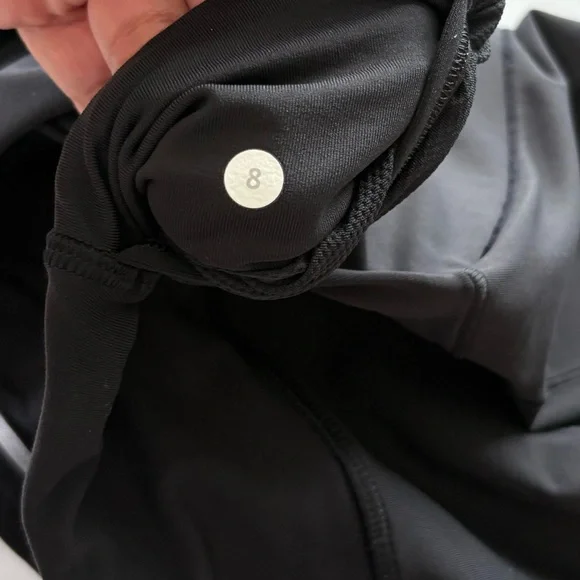 RARE Lululemon Presta Padded Shorts Black - Picture 11 of 14